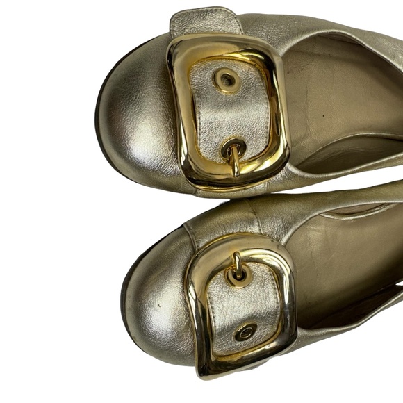 Stuart Weitzman Gold Leather Slingback Flats Buckle Size 7 1/2 - Picture 6 of 7